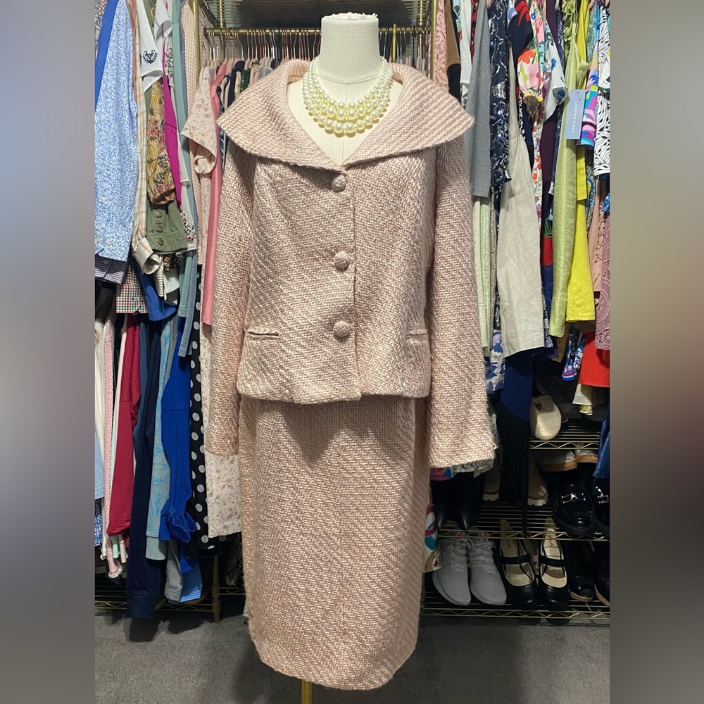 Pierre Cardin Pink Tweeed Skirt Suit